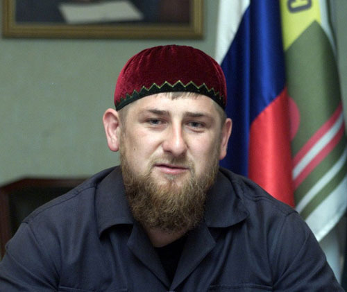 Кадыров обвинил в причастности западных спецслужб к вербовке молодежи в “Исламское государство” Кадыров обвинил в причастности западных спецслужб к вербовке молодежи в “Исламское государство”