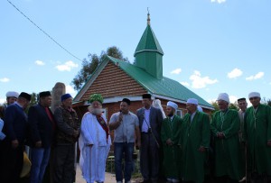 Талгат Таджуддин на открытии мечети