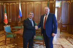 Рустам Минниханов и Николай Цуканов