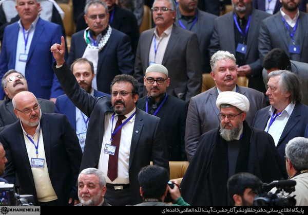 Верховный лидер Ирана поддержал атаки палестинцев на Израиль