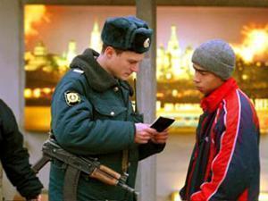 Московская милиция предпринимает профилактические меры по борьбе со скинхедами