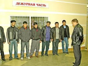 Нелегальным мигрантам в Москве объявлена амнистия