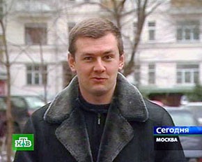 Папарацци, преследующий муфтиев, выпустил новую книгу