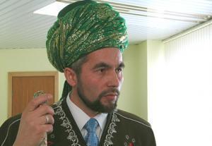 Раев отобрал у челябинских мусульман просветительскую литературу