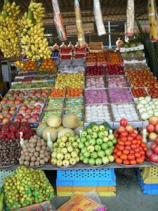 Из-за кризиса в ОАЭ цены на 44% продовольственных товаров снизились