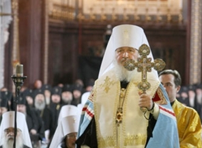 Кирилл возведен на патриарший престол