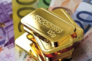 Господству долларового эталона приходит конец