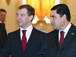 Президент России начал визит в Туркменистан