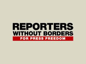 Репортеры без границ выразили обеспокоенность по поводу продолжающихся нападений на работников СМИ в Кыргызстане
