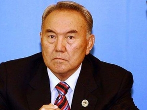 Назарбаев может уйти в отставку в этом году — советник президента