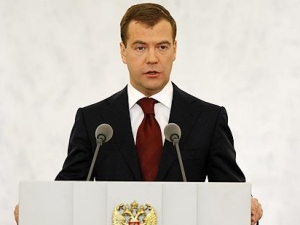 Д.Медведев призвал активнее заниматься исламским просветительством