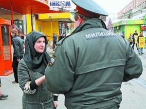 Сотрудники МВД, начитавшись бульварной прессы, потребовали объяснение у "потенциальной смертницы"
