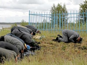 Сибирские рыбаки помолились на острове шейха
