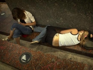 Большинство австралийских бомжей — девушки от 15 до 19 лет