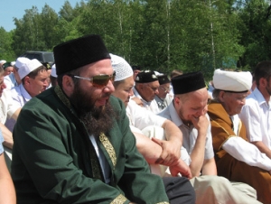 Казанский имам занялся воспитанием сирот