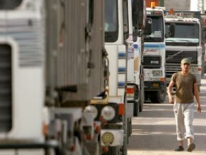 Жители Газы требуют открытия пропускного пункта Карни