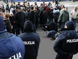 Рижская полиция сорвала шествие националистов