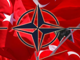 Турция отдаляется от НАТО