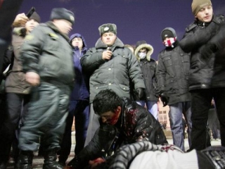 В блогах: Сегодня в центре Москвы одни люди убивали других из-за национальности