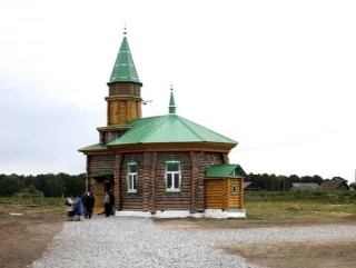 В сибирской деревне Чумык открылась уникальная мечеть