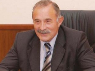 Аслаханов о политической власти и личных амбициях чиновников