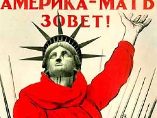Дверь прикрыли, но щель оставили