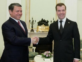 Медведев поздравил короля Иордании с юбилеем