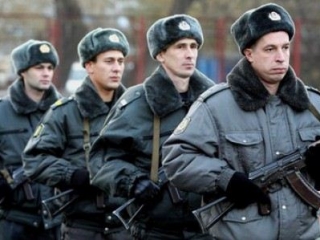 Полиция будет патрулировать мечети наряду с церквями