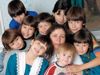 В блогах: О всеобщей родильной обязанности женщин