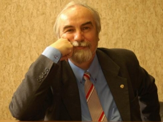 Аждар Куртов о митинском синдроме для России
