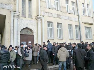 Дом Асадуллаева вновь открыт… после обыска