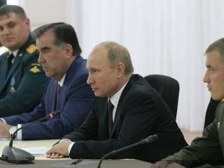 Рахмон заявил, что лично создал таджикскую армию