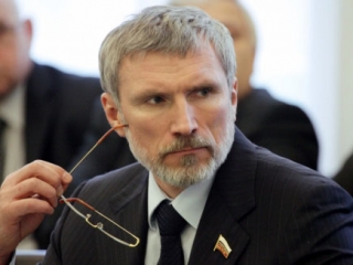 Депутат Госдумы считает хиджаб и молитву агрессией