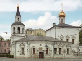 Монахи отреклись от жриц любви