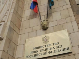 МИД будет помогать россиянам зарубежом 24 часа в сутки
