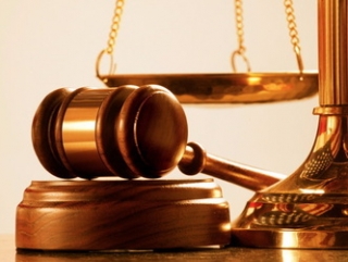 Суд разрешил лесбийской паре воспитывать мусульманского ребенка