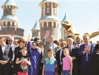 Открылся стамбульский “Диснейленд”