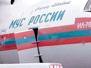Самолет МЧС доставит в Сирию 15 тонн гумпомощи и заберет россиян