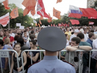 Правительству не понравился закон о тюрьме за митинги