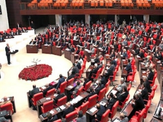 Парламент Турции дал разведке полную свободу действий