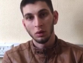 В московском метро четверо мужчин напали на уроженца Чечни
