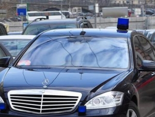 В Кремле задумались над сокращением числа мигалок