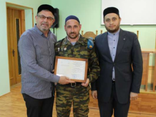 Полковой имам: Часто за помощью обращаются не мусульмане