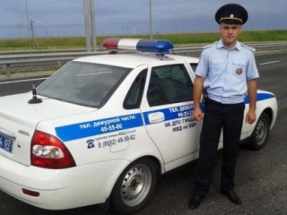На Кавказе полицейский спас 28 человек из горящего автобуса