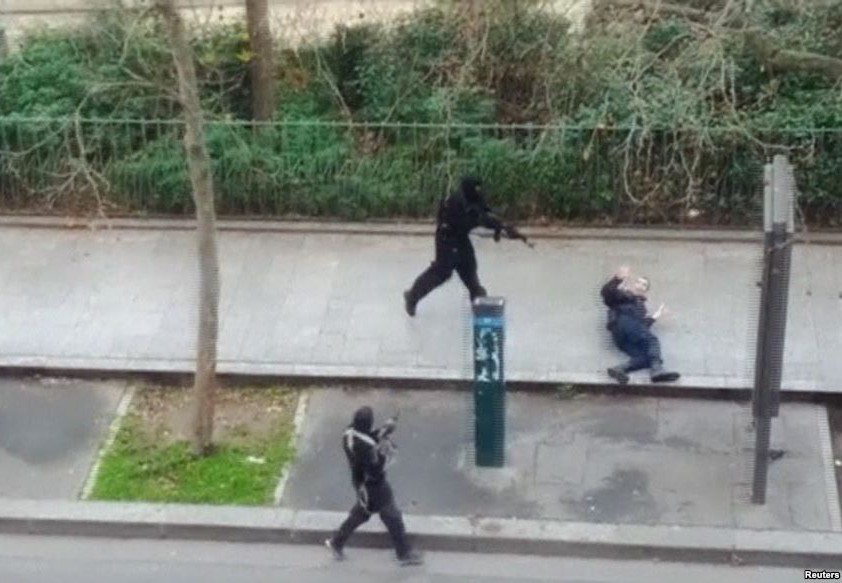 Монетизация смерти: Charlie Hebdo подсчитывает прибыли