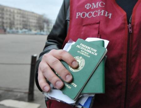 В Москве поняли, что загранпаспорта осложняют жизнь простым людям