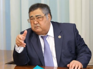 Кремль убеждает Амана Тулеева уйти в отставку – СМИ