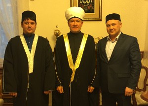 Ильхам Бибарсов (слева)