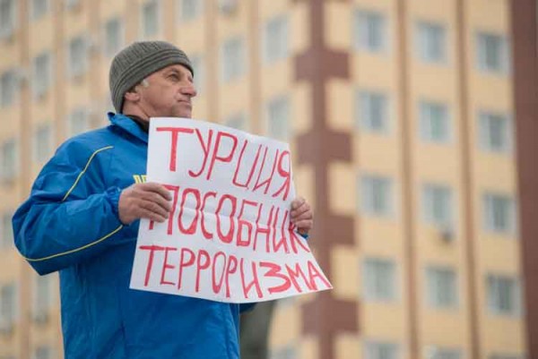 Ректор: За антитурецкой истерией стоят «слабоумные активисты» и «дурные чиновники»