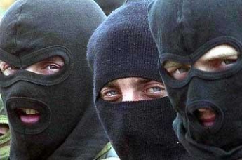 Маски и камуфляж: подробности убийства имама в Хасавюрте